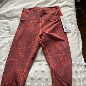 Wunder under train HR leggings